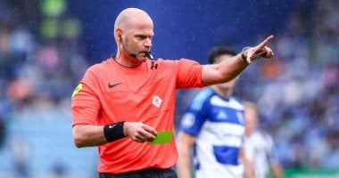 الصالح سبورت : فيفا والاتحاد الهولندى ينعيان الحكم روب ديبرينك بعد وفاته المفاجئة