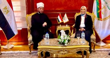 وزير الأوقاف يهنئ رئيسة هيئة النيابة الإدارية ويؤكد دعم جهود مكافحة الفساد
