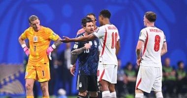إنجلترا ضد الأرجنتين.. شوط سلبي في قمة نصف نهائي كأس العالم 2026