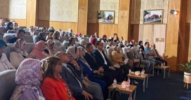 ندوة بالإسماعيلية لتعزيز الابتكار البيئى والتحول نحو الاقتصاد الأخضر