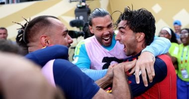 احتفال منتخب إسبانيا بالانتصار القاتل