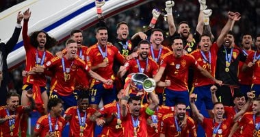 تتويج منتخب إسبانيا بكأس العالم