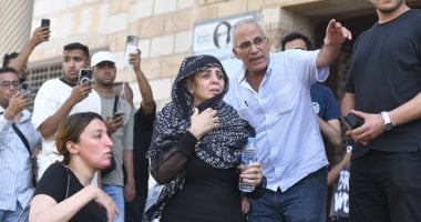 تشييع جثمان الفنان أحمد جلال عبد القوى بحضور المقربين