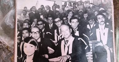 بعد 74 عاما على ثورة 23 يوليو.. مواقف خالدة للضباط الأحرار ما زالت تروى حتى اليوم.. جمال عبد الناصر أنقذ طفلا سوهاجيا من الموت على رصيف محطة القطار وصنع منه طبيبا.. ووعده تحول إلى قرارغير حياته.. صور