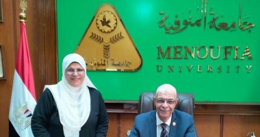 رئيس جامعة المنوفية يعتمد نتائج الفرق الدراسية بكلية الإعلام