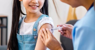 حقن هرمون النمو لطفلة صينية تشعل جدل قصر القامة.. الأطباء: تصرف بروشتة طبية