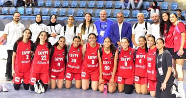 رئيس اتحاد السلة المصري يدعم منتخبي الناشئين والناشئات في تصفيات الأفروباسكت