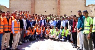 تخريج 100 متعافٍ جديد من بشاير الخير من مركز العزيمة بمطروح.. مايا مرسى للمتعافين: "أنتم أبطال.. والتعافي بداية لمستقبل جديد".. الزملوط يشيد بجهود صندوق مكافحة الإدمان.. عمرو عثمان: استفادة 13 ألف مريض