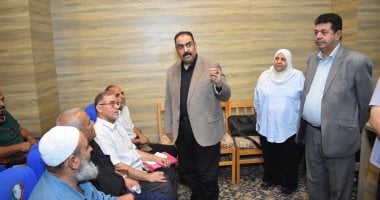وكيل تعليم سوهاج يتابع التدريب على مناهج البكالوريا المصرية