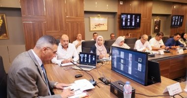 محافظ جنوب سيناء يعقد اجتماعا مع رؤساء المدن لمتابعة ملفات التصالح