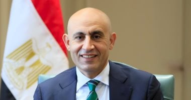 محمد عبد اللطيف وزير التربية والتعليم