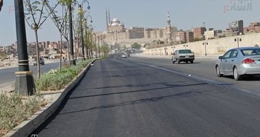 سور مجرى العيون يعود للحياة.. إنشاء ممشى سياحى بطول المسار من السيدة عائشة لكورنيش النيل.. أعمال تشجير ومنظومة إنارة حديثة لإظهار معالم السور.. وإزالة كافة التعديات على حرم السور وفع مخلفات تراكمت لسنوات.. صور