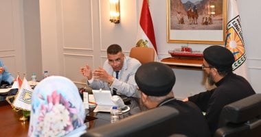 محافظ جنوب سيناء يبحث مع وفد الكنيسة الأرثوذكسية تسريع وتيرة إنجاز ملفات الكنائس