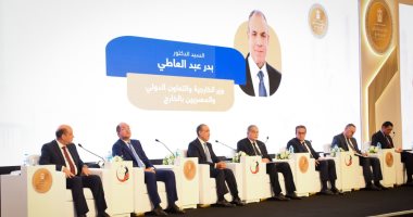 مشاركة وزارية رفيعة فى جلسة «سياسة الدولة لرعاية المصريين بالخارج»