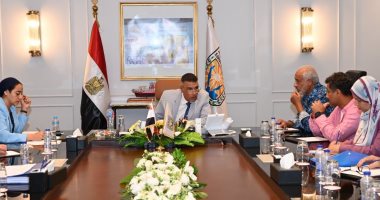 محافظ جنوب سيناء يبحث تحديات المشروعات الاستثمارية ويصدر توجيهات حاسمة لحلها