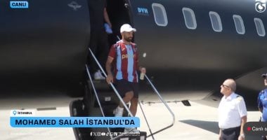 محمد صلاح يصل تركيا لإتمام انتقاله إلى طرابزون سبور.. فيديو