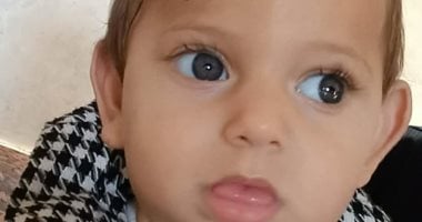 جنة همام.. طفولة ينهكها المرض وأم تنتظر بصيص أمل للعلاج خارج غزة