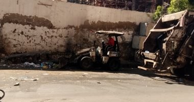 محافظة الإسكندرية تواصل حملاتها المكبرة لرفع تراكمات المخلفات بشارع ملك حفني
