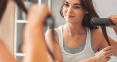 بعد جلسة الفرد.. 7 خطوات تحمي شعرك أثناء النوم وتمنع التجعد
