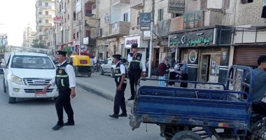 حملات مرورية مكثفة بمدينة ديروط بأسيوط لتعزيز السيولة والانضباط بالشوارع