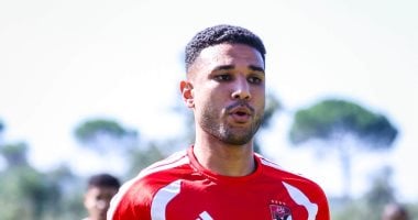 هادى رياض مدافع الاهلى