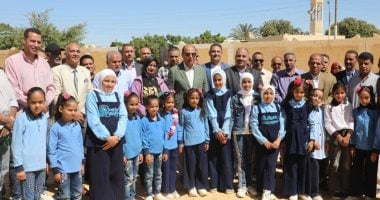 محافظ المنيا: 1.6 مليار جنيه لتنفيذ 92 مشروعا تعليميا لخفض الكثافات