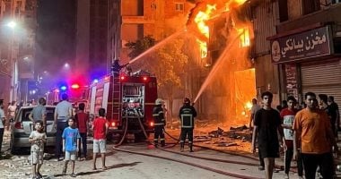 السيطرة على حريق فى مخزن أخشاب بالإسكندرية