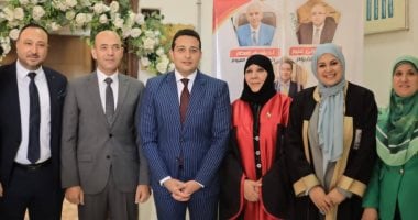 رئيس مدينة أبشواى تحصل علي درجة الدكتوراه من جامعة الفيوم عن رسالتها "الجغرافيا المناخية والاقتصاد الأخضر"