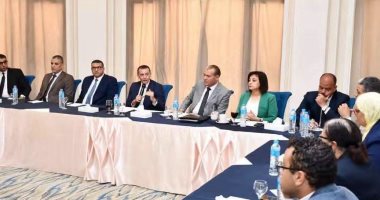نائب محافظ الوادي الجديد يشارك بورشة عمل تطوير نظم عمل الإدارة المحلية