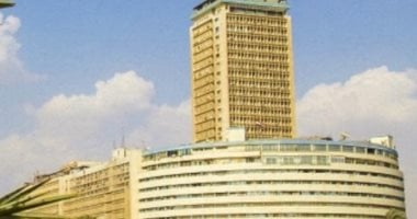 إذاعة الشباب والرياضة تنقل قمة الأهلي وبرشلونة الودية