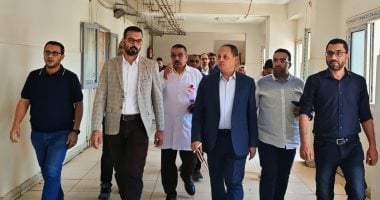وكيل صحة سوهاج يرافق مدير عام الأمراض الصدرية بوزارة الصحة في زيارة لمستشفى سوهاج العام
