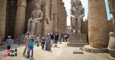 مصر بلد الحضارة.. أماكن أثرية ساحرة تحتضن سياح العالم