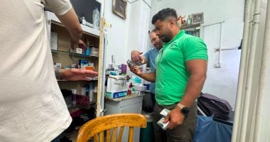 تشميع عيادات غير مرخصة وضبط أغذية مجهولة المصدر فى حملة بالمنيرة الغربية