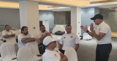 كمال عبد الواحد يحاضر مدربي الرخصة التدريبية A عن المستوى البدنى للاعبين..صور - اليوم السابع