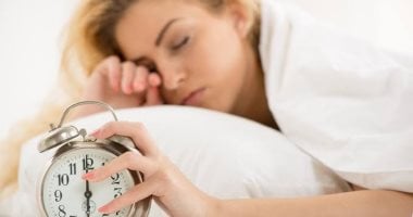 للجامعة أو الشغل.. 5 دقائق الصبح لتطبيق خطوات مكياج الـ No-Makeup 