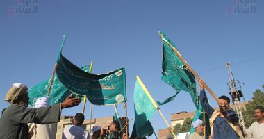 مسيرات بالجمال والرايات الخضراء.. مراسم احتفال الطرق الصوفية بالمولد النبوي في أسوان