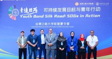 طلاب جامعة بنها يشاركون فى المدرسة الصيفية الدولية بجامعة شيان جياوتونغ بالصين