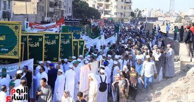 فى حب النبي محمد.. انطلاق موكب الطرق الصوفية بالقاهرة احتفالا بالمولد النبوى الشريف