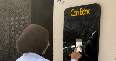 إقبال المواطنين على ماكينات الدقى الذكية