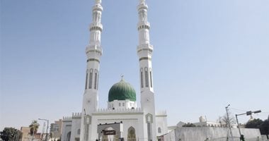 مساجد آل البيت.. مسجد ناصر بقنا تحفة معمارية ومنارة دينية تجمع بين العبادة وخدمة المجتمع.. أحد أجمل مساجد المحافظة وأبرز معالمها الإسلامية.. شهد أعمال تطوير وترميم على أعلى مستوى ضمن خطة الدولة لعمارة بيوت الله