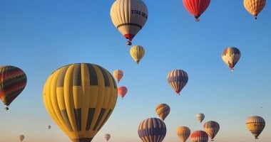 سياح العالم ينتظرون عودة رحلات البالون الطائر مطلع سبتمبر بعد وقفه 3 أشهر