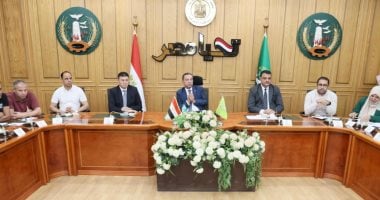 محافظ المنوفية: التوسع فى إقامة معارض "أهلاً مدارس" والسلع بأسعار مخفضة