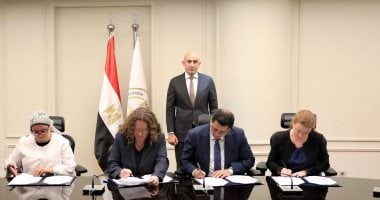 وزير التربية والتعليم محمد عبد اللطيف
