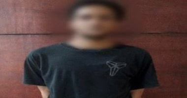 الداخلية تضبط المتهم بالترويج للمخدرات أون لاين في الجيزة