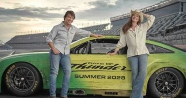 توم كروز وآن هاثاواي يجتمعان في جزء جديد من فيلم "Days of Thunder" بعد أكثر من 3 عقود