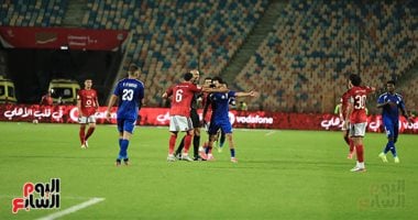 سموحة يفرض التعادل السلبي على الأهلي في الشوط الأول