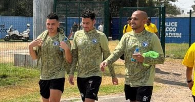 بيراميدز يصل ملعب البوليس الكيني لخوض المران الأول قبل مواجهة جورماهيا.. صور