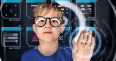 طفلك يستخدم الذكاء الاصطناعي في الدراسة؟ 5 مهارات أهم من أي إجابة يقدمها له ..ترفيه و منوعات