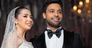 أحمد جمال وزوجته فرح الموجى 