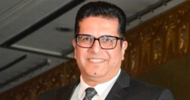 فن: ريهام حجاج وروجينا ومحمود حافظ وصبرى فواز فى عزاء زوجة المؤلف أيمن سلامة